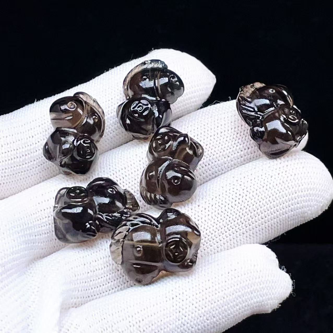 PROME 天然石・高品質・アイスオブシディアン・メキシコ産・作家様向けDIYパーツ・彫刻品・貫通孔・p7911