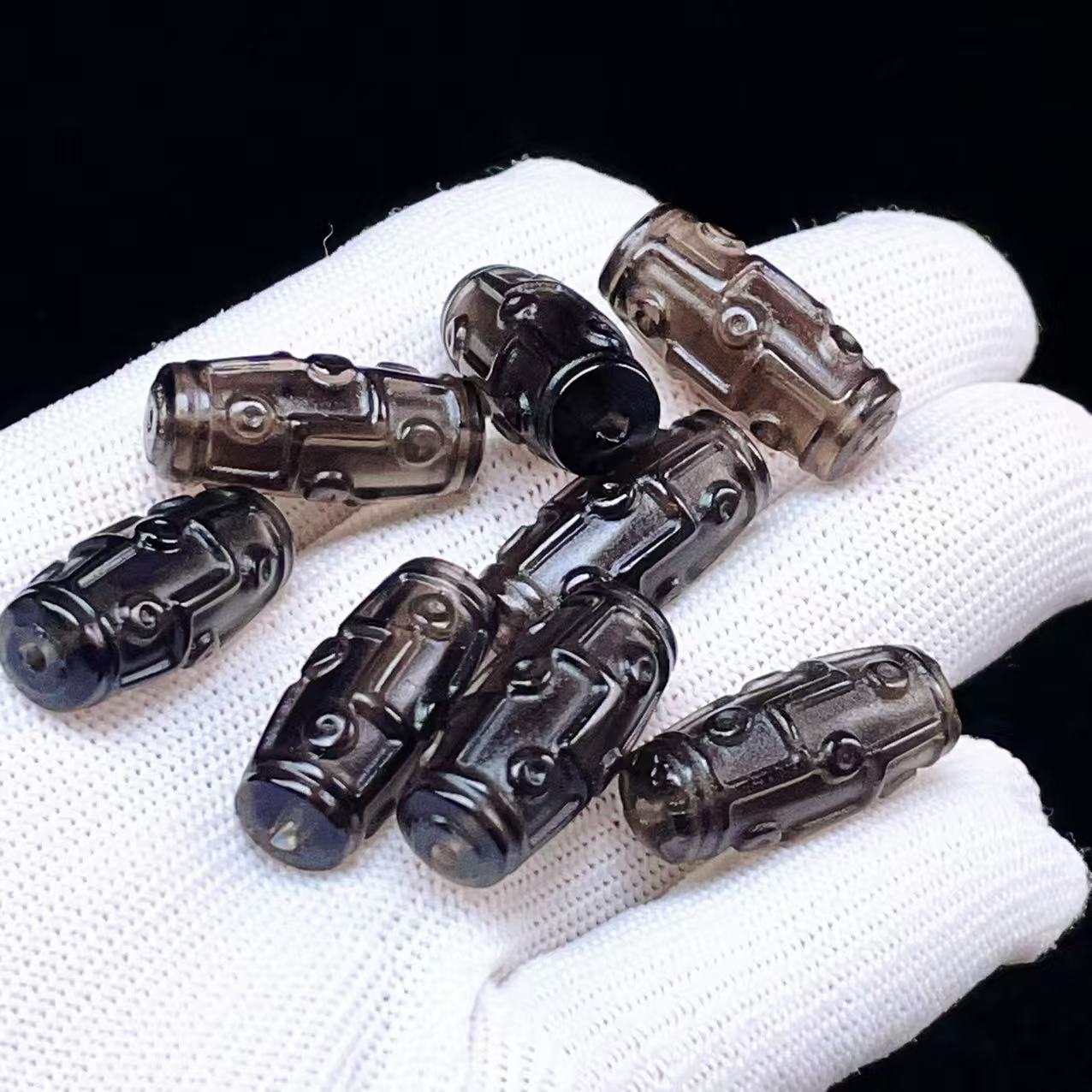 PROME 天然石・高品質・オブシディアン・メキシコ産・作家様向けDIYパーツ・彫刻品・貫通孔・p7919