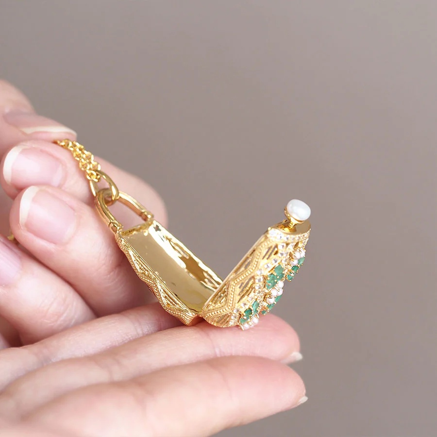 ROKUZAN エメラルド ハンドバッグ 金 ロケットペンダント (チェーンなし) ペンダント ペンダントトップ ネックレス トップ ヘッド シルバー925 爆買の画像