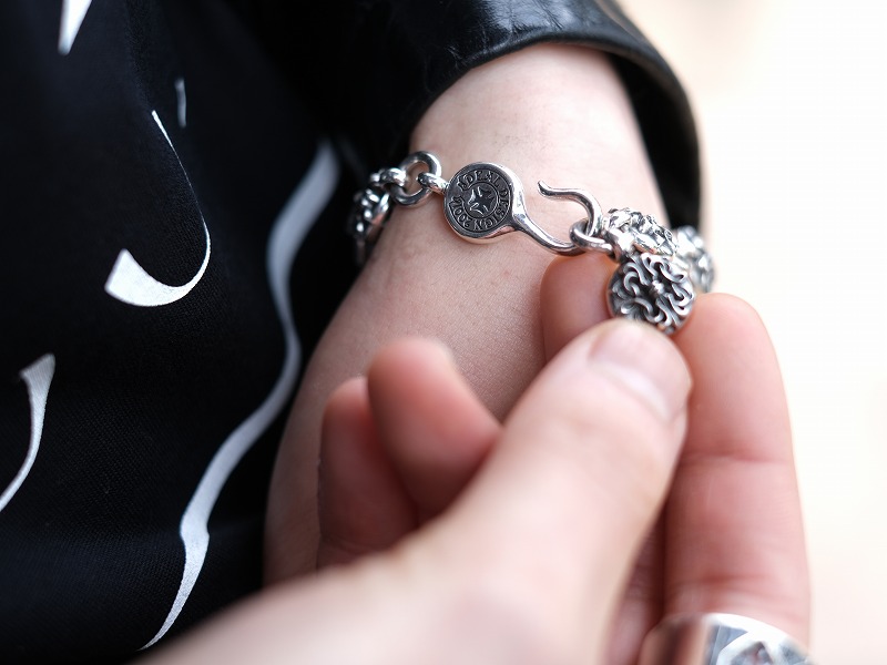 DEAL DESIGN（ディールデザイン） エイトボールブレス KG ブレスレット