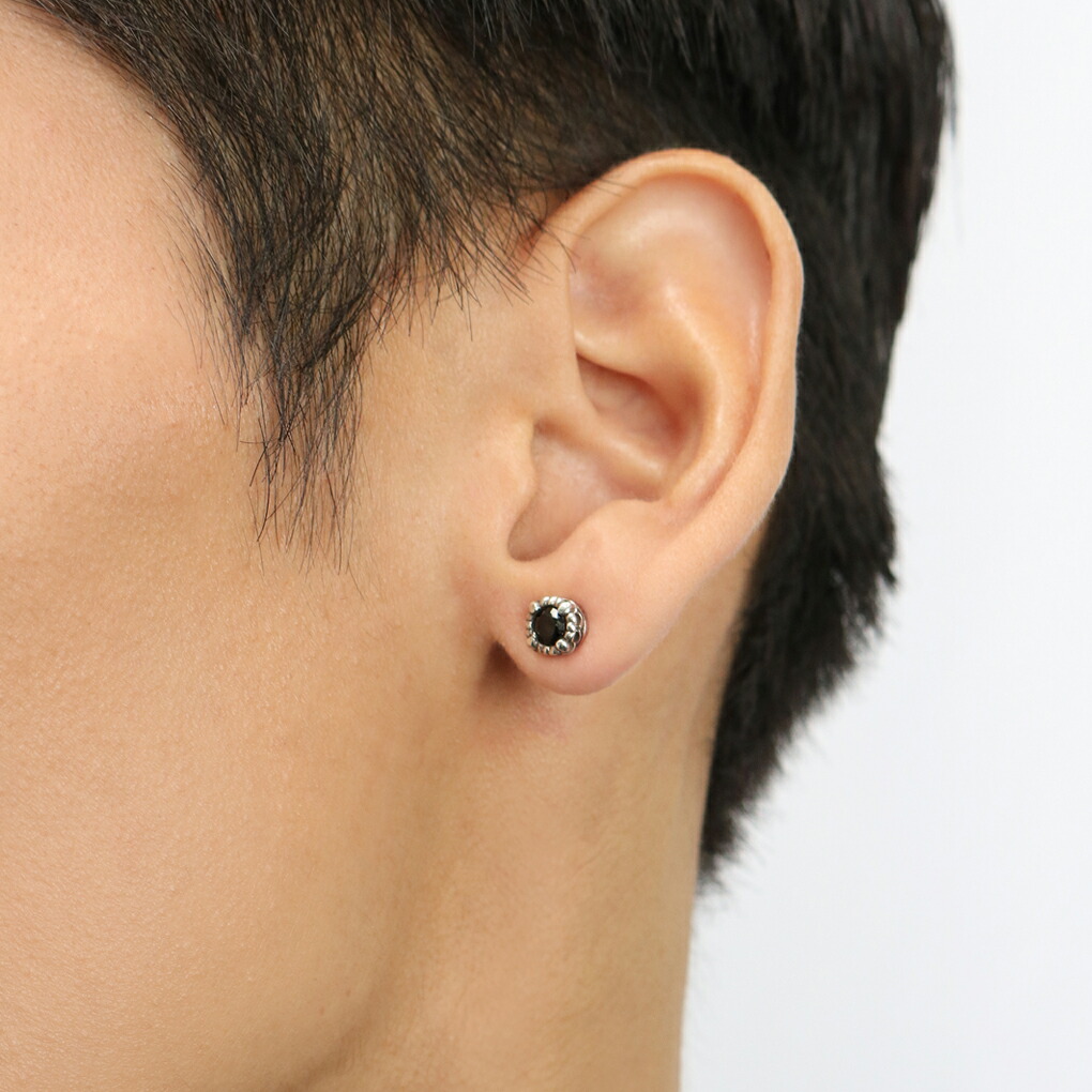 e.m. 星型黒ピアス シルバー製 片耳用 ピアス メンズ レディース シルバー925 星 スタッドピアス