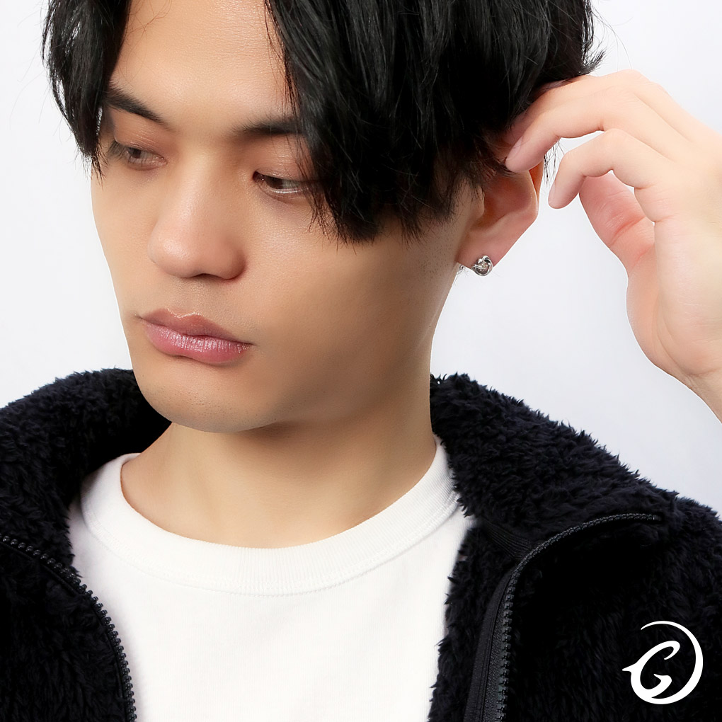 未使用品　GIGOR ピアス 楽天市場】GIGOR ジゴロウ スネイヴィーピアス シルバーピアス