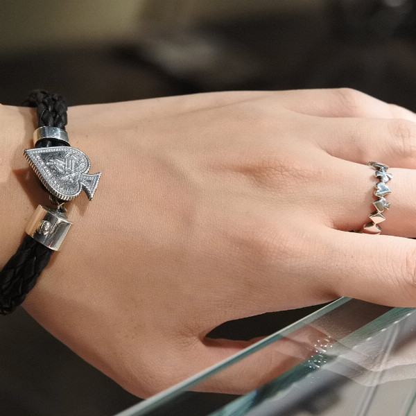 PUERTA DEL SOL（プエルタ・デル・ソル） 象牙 留め具 シック 編込み