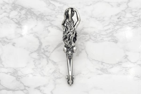 Mad Graffiti マッドグラフィティ レイディアンス M ペンダント ネックレス シルバーアクセサリー シルバー925 ペンダントヘッド チャーム ハード 爆買の画像