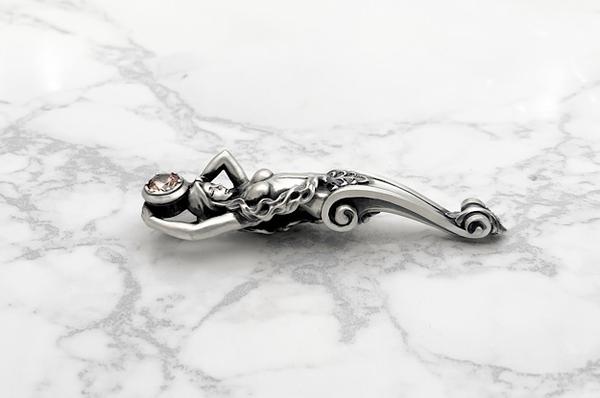 Mad Graffiti マッドグラフィティ レイディアンス M ペンダント ネックレス シルバーアクセサリー シルバー925 ペンダントヘッド チャーム ハード 爆買の画像