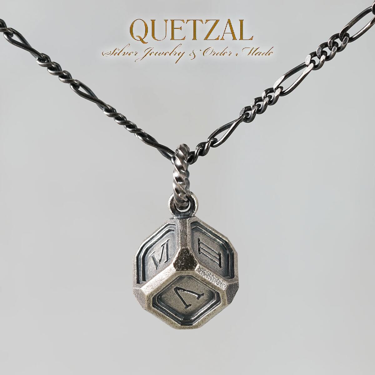 Quetzal ローマンダイスペンダント ペンダントトップ チェーンなし