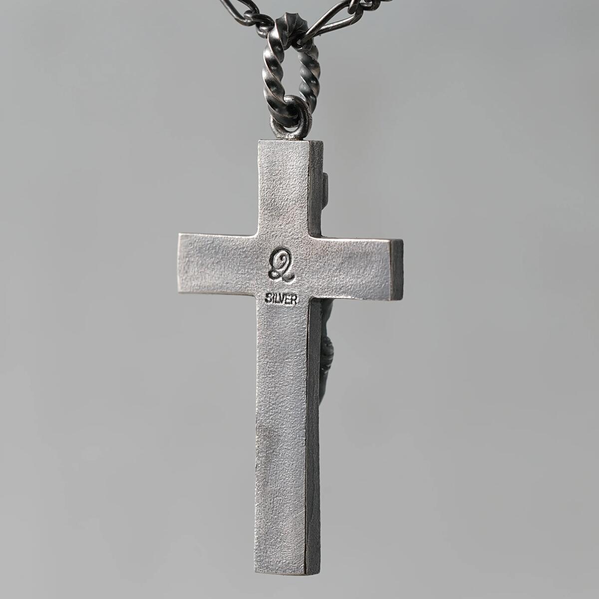 Quetzal クルシフィックスペンダント シルバーネックレス