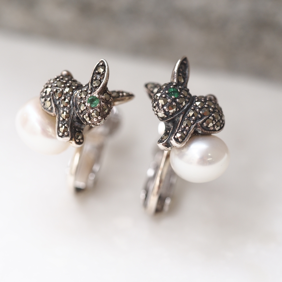 ROKUZAN パール エメラルド うさぎ ピアス イヤリング 選べる 2P 両耳用 ノンホールピアス シルバー925 エメラルド パール 真珠 マーカサイト 爆買の画像