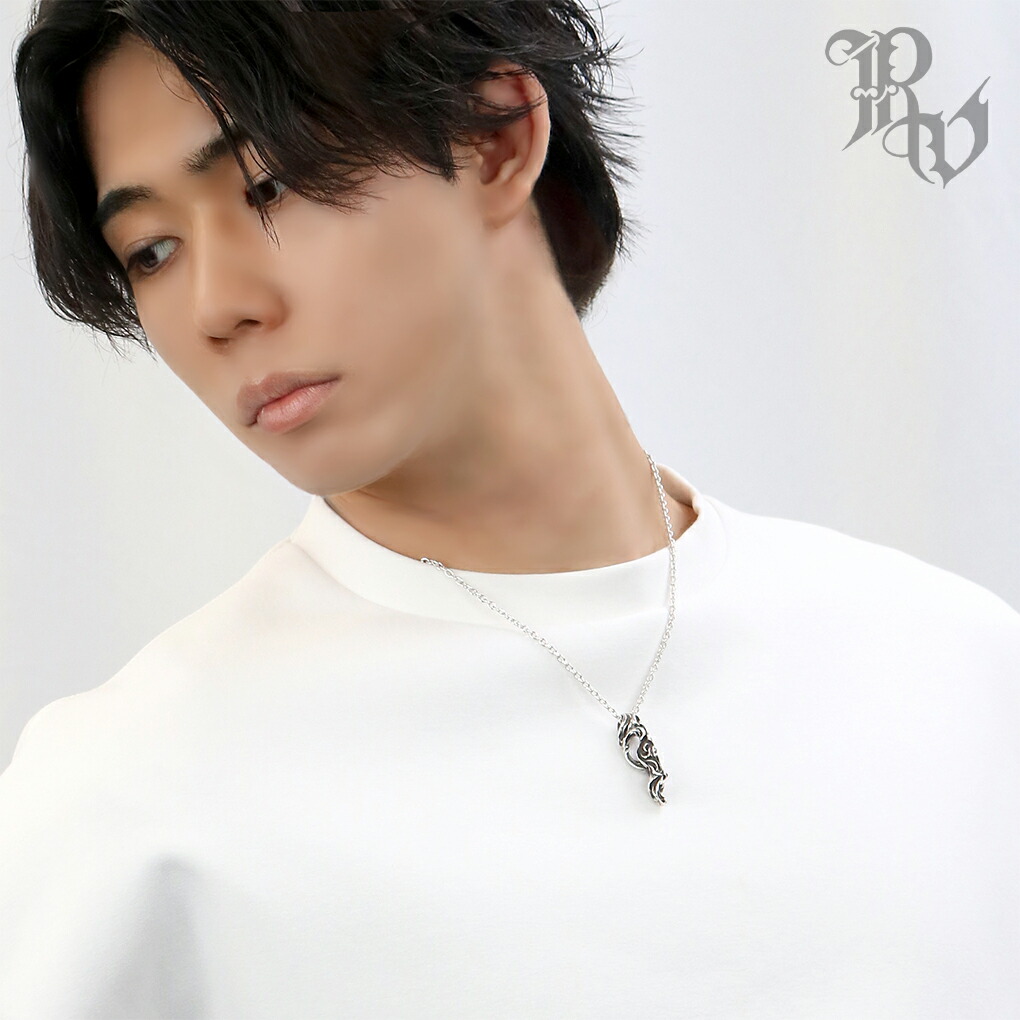 Revellia Somnus ネックレス ペンダント ペンダントトップ ペンダントチャーム シルバー アラベスク 唐草 アンティーク ゴシック かっこいい ロック 爆買の画像