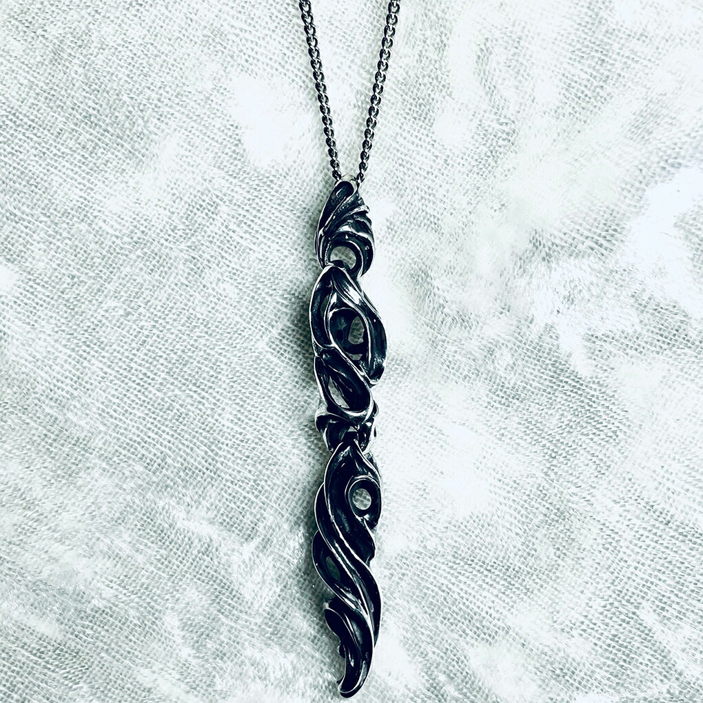 Revellia Nepenthes ペンダントトップ チェーンなし シルバー 925 ペンダント トップ ヘッド 彫刻 造形 アート 芸術 美術 植物 ペンデュラム メンズ 爆買の画像