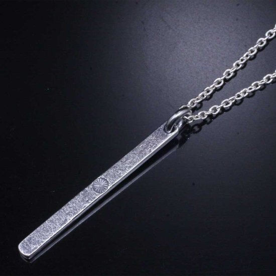 龍頭 幅3mm 菊紋プレート ネックレス チェーン付き ペンダント メンズ シルバー シルバーネックレス メンズネックレス 花 シルバー950 男性 彼氏 |  | 02