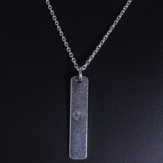 龍頭 幅8mm 菊紋プレート ネックレス チェーン付き ペンダント メンズ シルバー シルバーネックレス メンズネックレス 花 シルバー950 男性 彼氏 |  | 06