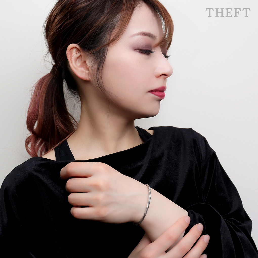 THEFT（セフト） ナロー ツイスト ライン バングル シルバー NARROW