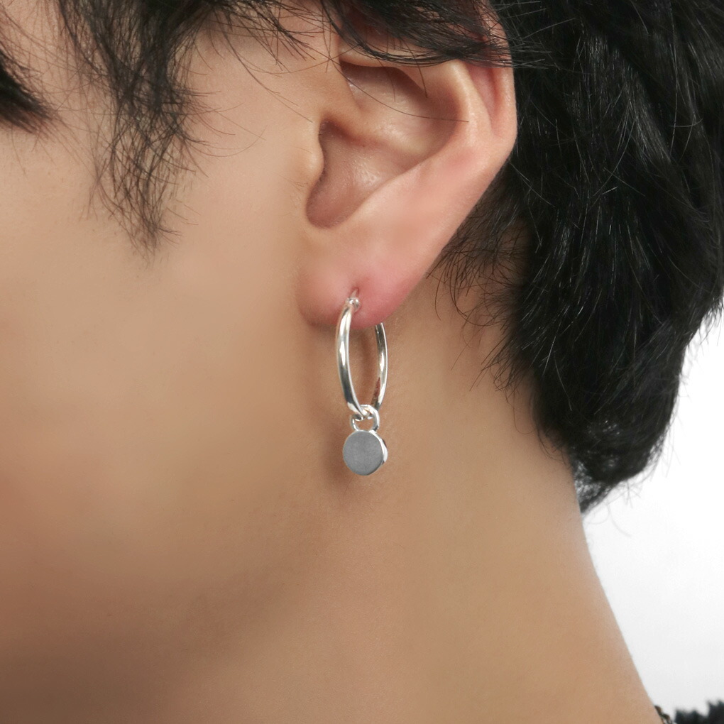 SAINTS（セインツ） 揺れる チャーム フープピアス 1P 片耳用 シルバー