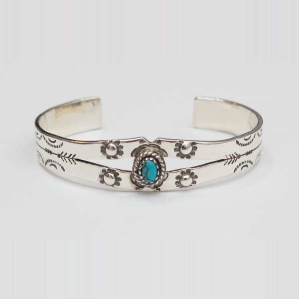 VIVIFY ビビファイ アクセサリー ブレスレット バングル シルバー