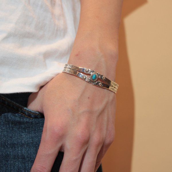 VIVIFY ビビファイ アクセサリー ブレスレット バングル シルバー