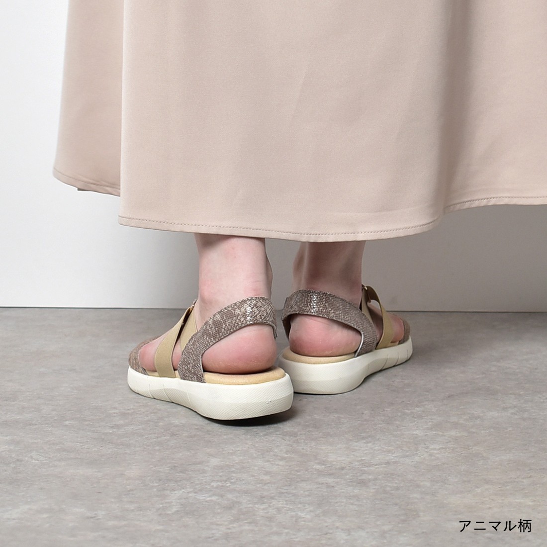 SUPADANCE ブロンズ ストラップサンダル 3.5 SUPADANCE ブロンズ ストラップサンダル 3.5