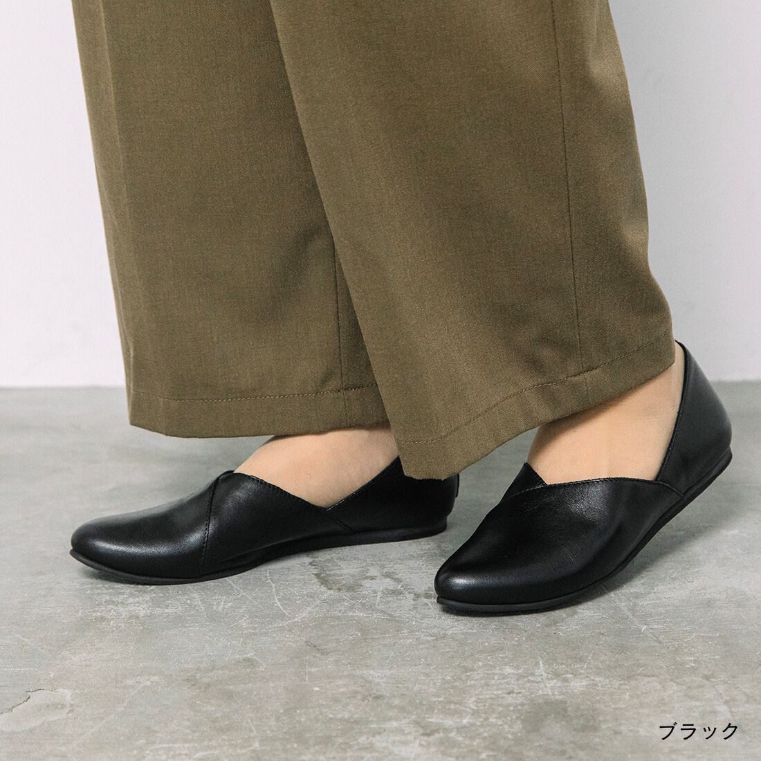 yuko imanishi +（ユウコイマニシプラス） フラットシューズ