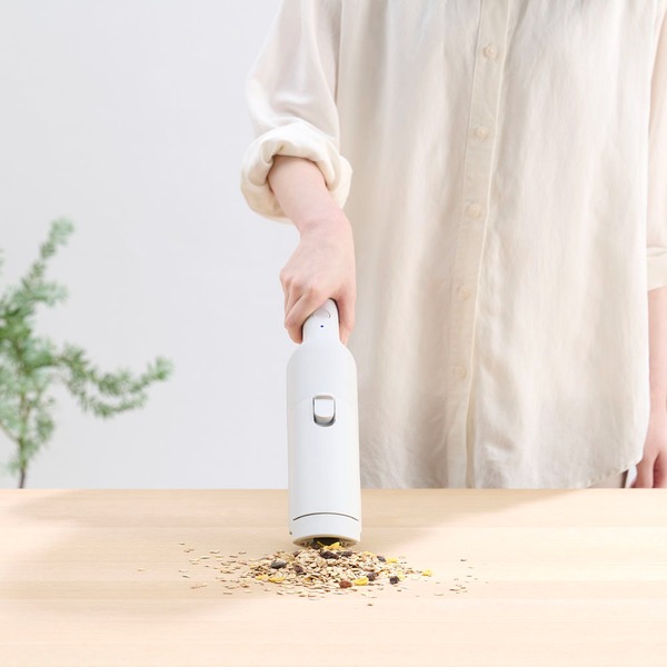 IRIS OHYAMA コードレスハンディクリーナー HBD-31-WH アイリスオーヤマ 掃除機 充電式紙パックハンディクリーナー HBD-31-WH