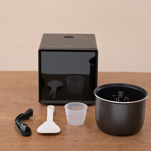 YAMAZEN 炊飯器 NEJS-072CM(W) マイコンジャー炊飯器 商品情報_キューブ型マイコンジャー炊飯器（4合炊き） | 山善の