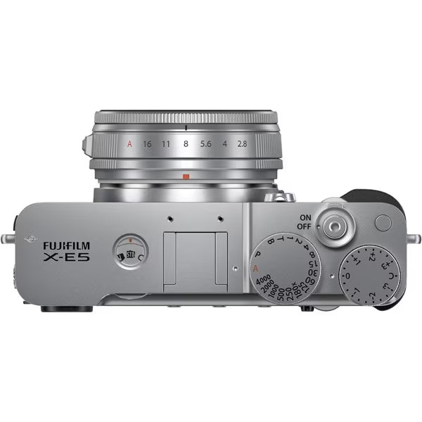 ミラーレス一眼カメラ 富士フイルム FUJIFILM X-E5 XF23mm レンズキット シルバー APS-Cサイズ ミラーレスカメラ FX-E5-BJP 日本語・英語版/srmの画像