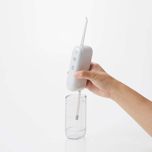 口腔洗浄器 エレコム デンタルウォッシャー DENTNICS 収納タンク 伸縮タイプ UV除菌機能 4モード IPX7 ホワイト ELECOM HC-JF02WH/srmの画像