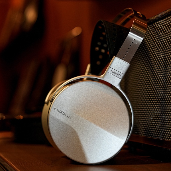 HIFIMAN ハイファイマン ハイブリッドヘッドホン ISVARNA 有線 ダイナミックドライバー 平面駆動ドライバー マルチドライバー/srmの画像