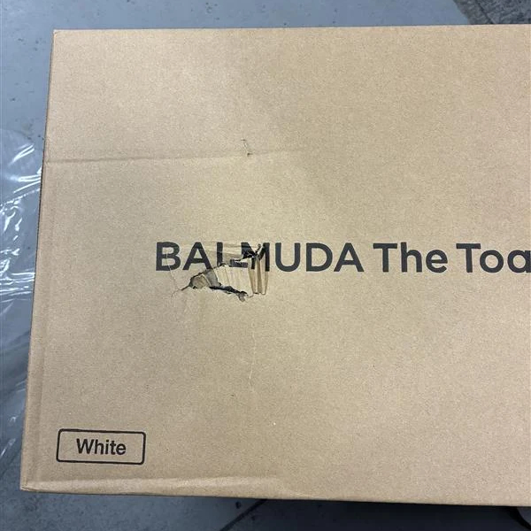 【箱側面穴あき】オーブントースター BALMUDA The Toaster  ホワイト K11A-WH バルミューダ ザ・トースター/srmの画像