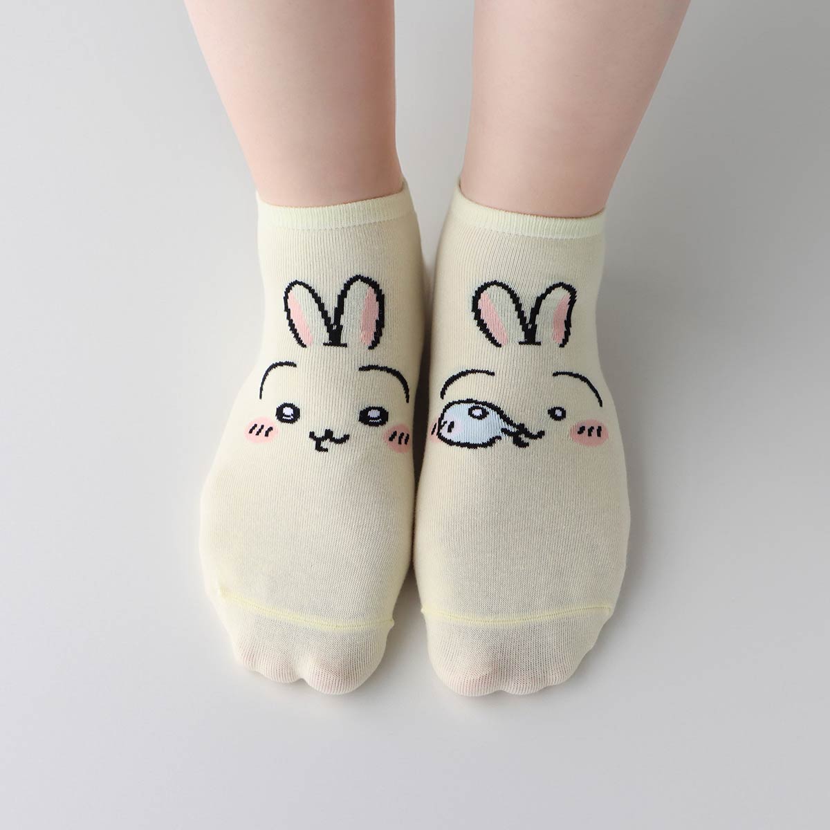 NAIGAI（ナイガイ） ちいかわ スニーカー丈 ソックス うさぎフェイス