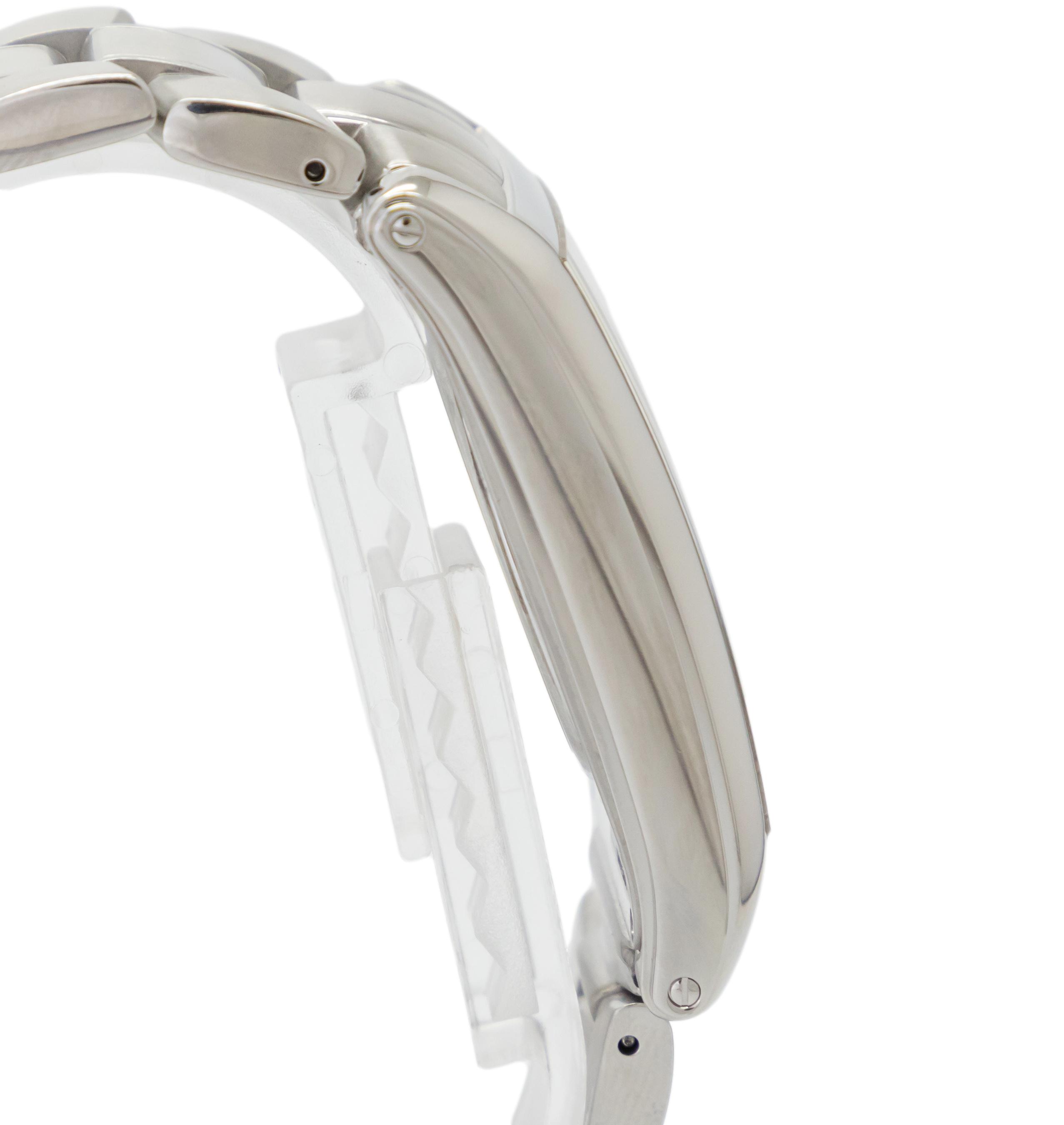 FREDERIQUE CONSTANT（フレデリック・コンスタント） クラシック カレ