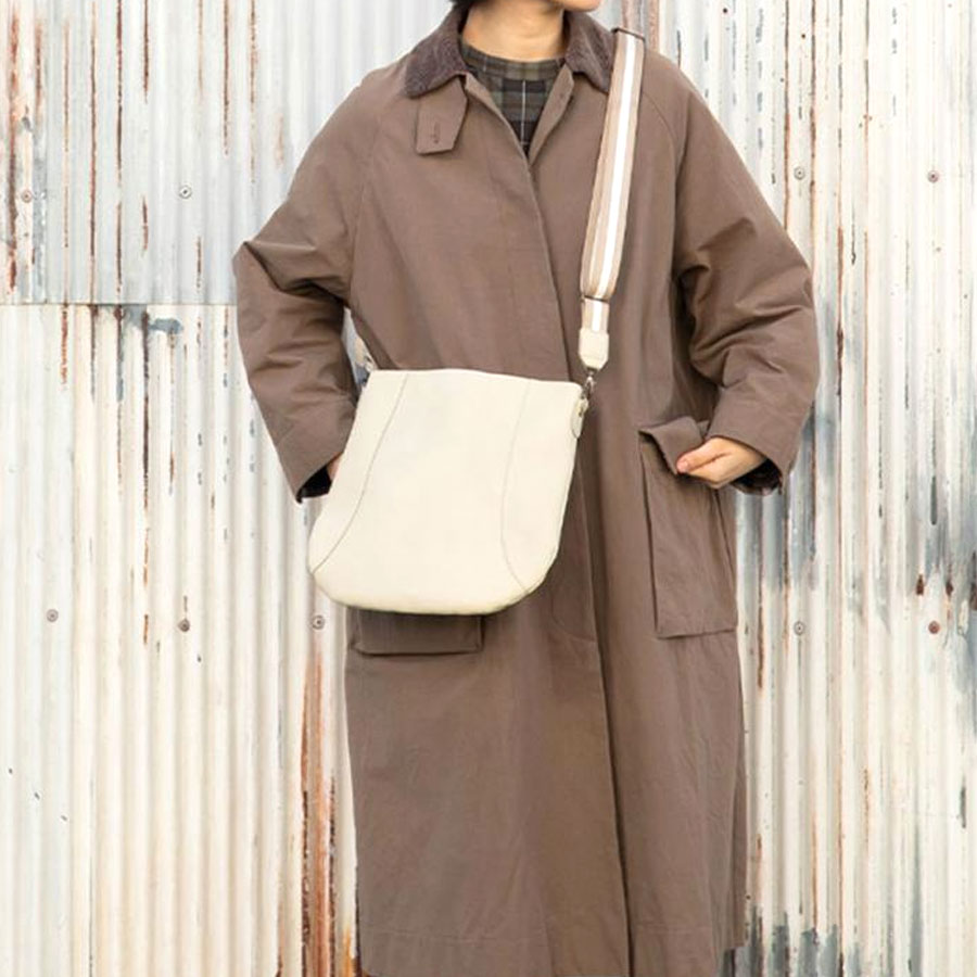 kanmi（カンミ） Kanmi. All story ショルダーバッグ B23-84 斜め掛け
