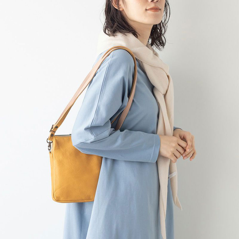 kanmi（カンミ） Kanmi./カンミ フカフカ がま口スマートポシェット