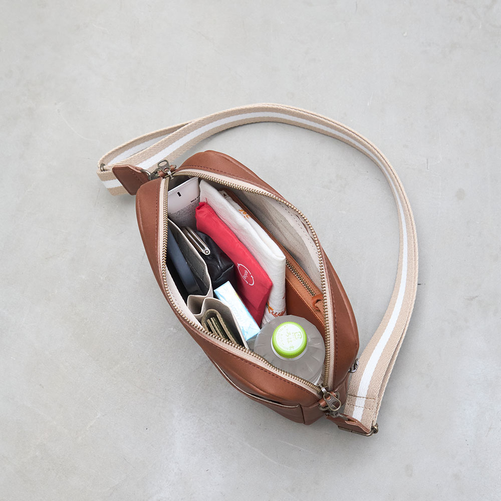 kanmi（カンミ） Kanmi./カンミ All story スクエアショルダーバッグ