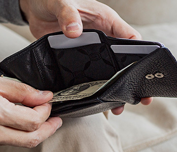 GIUDI（ジウディ） 財布 三つ折り イタリア製 ソフトエンボスレザー