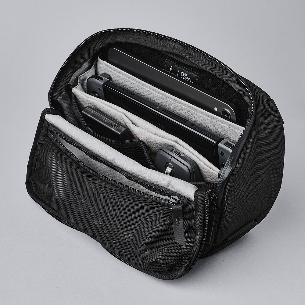ALPAKA 日本正規代理店 VERTEX POUCH ポーチ スリング