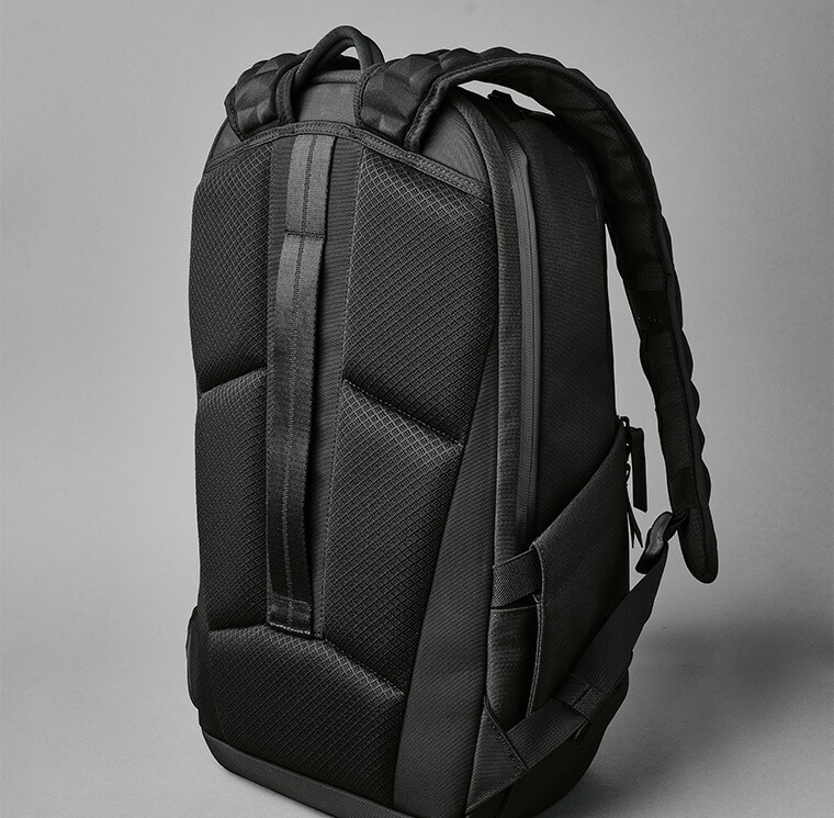 ELEMENTS BACKPACK PRO X-Pac 26L アルパカ 黒 バックパック ELEMENTS BACKPACK PRO X-Pac 26L リュック 通勤