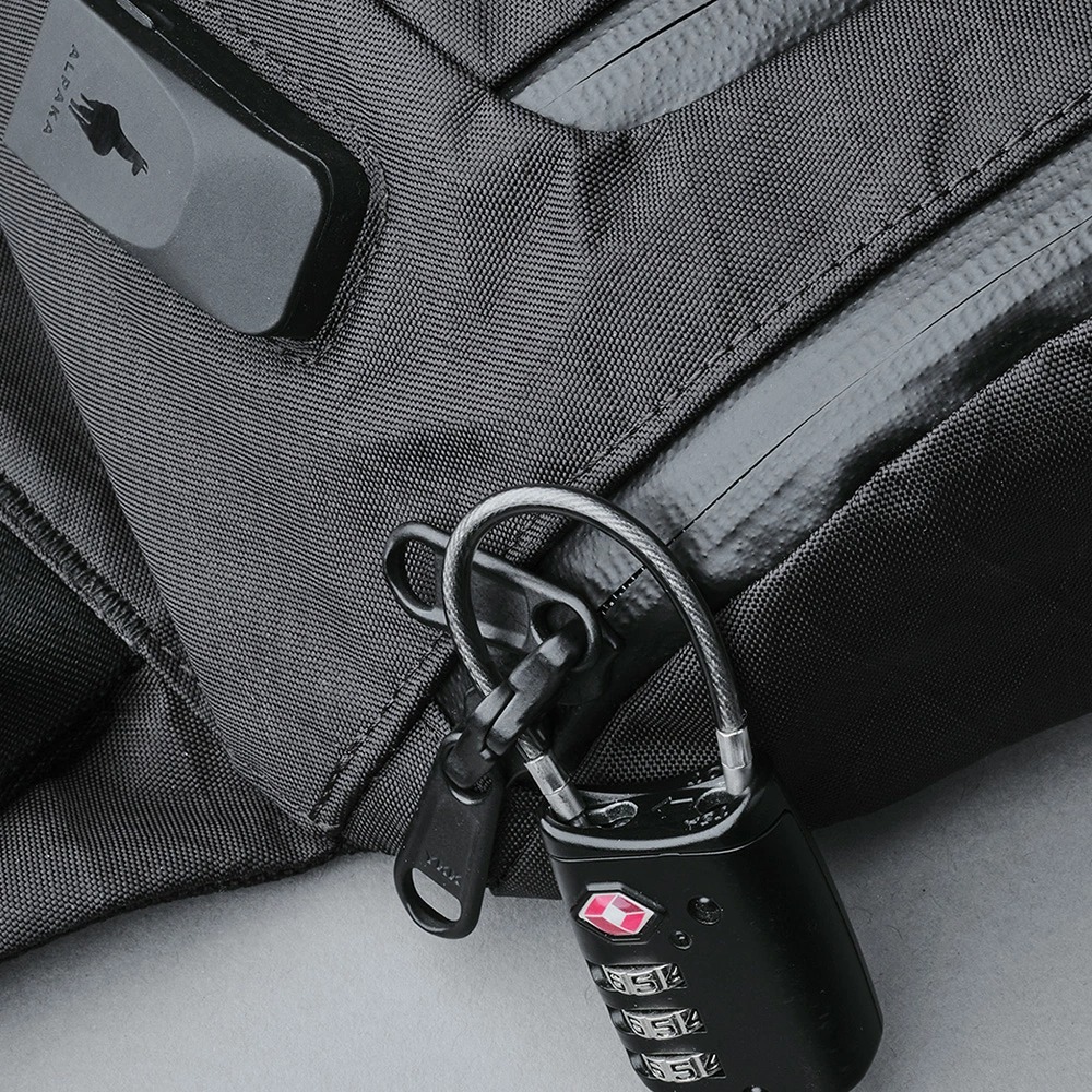 スリング ボディバッグ ショルダーバッグ Bravo X Sling V2 6L 斜め