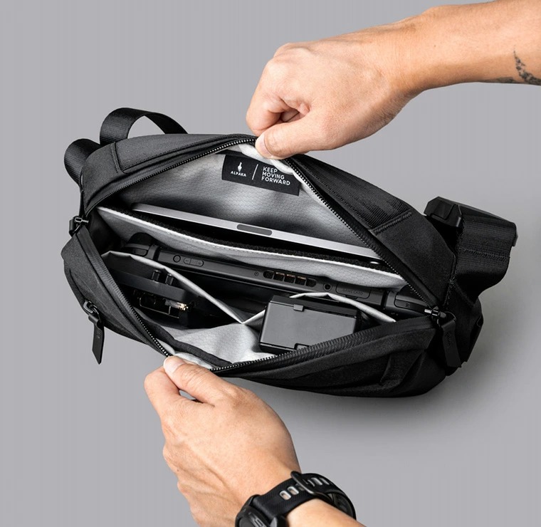 ALPAKA アルパカ GO SLING MINI V2 スリング ボディバッグ ショルダー