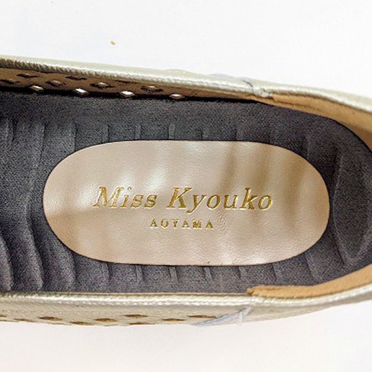miss kyouko 新品未使用⭐️22,5 牛革パンチング ローファー 1-102020.jpg