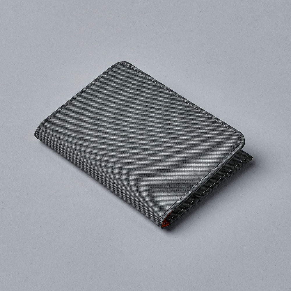 二つ折り財布 ARK BIFOLD WALLET 財布 カードケース 薄マチ コンパクト