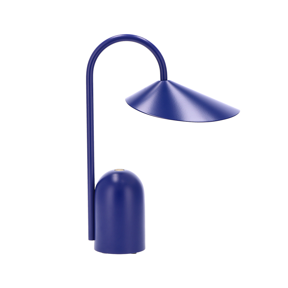 連休中も休まず配送 【並行輸入品】 ファームリビング Ferm Living アールム ポータブルランプ Arum 卓上ライト |  | 04