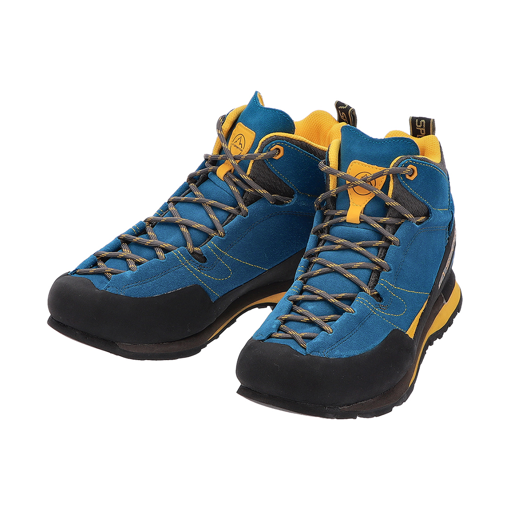 新品 La Sportiva スニーカー La Sportiva Karacal Performance Review - Believe in the Run