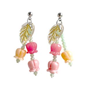 1点のみ デンドライトオパールフラワーカービングピアスチャーム☆手彫り FLOWER FIELD PIERCE CLEAR GREEN PINK - designsix ONLINE SHOP
