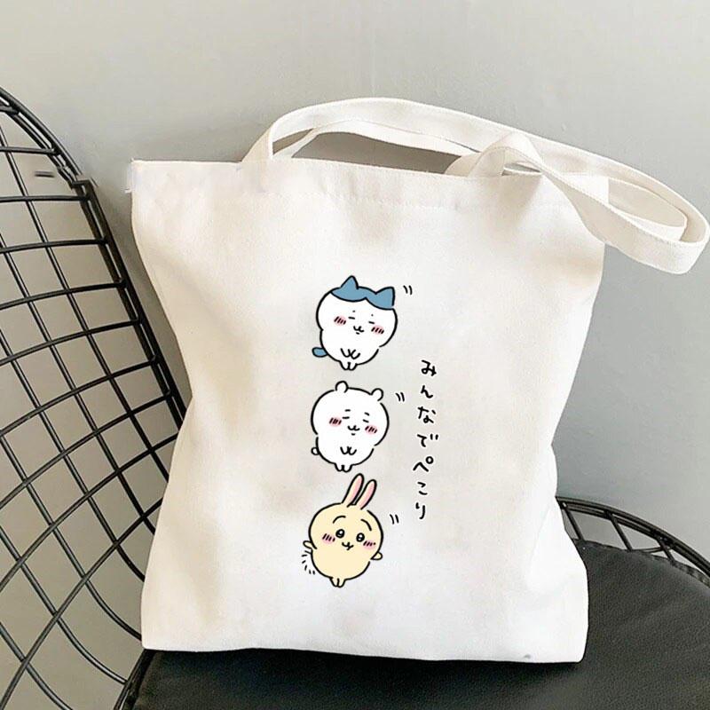 ちいかわ トートバッグ グッズ キャンバス バッグ ハチワレ うさぎ モモンガ ラッコ 抗菌 防臭 通勤 通学 大容量 小さめ A4 帆布 鞄 マチ幅広 軽量 肩掛け｜gokigen-store｜04