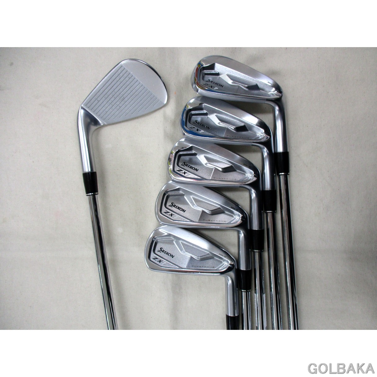 ご注文品です。 Srixon スリクソンZX7mk2 4本セットP〜7 TRAVIL 105 S黄色い花のブーケ