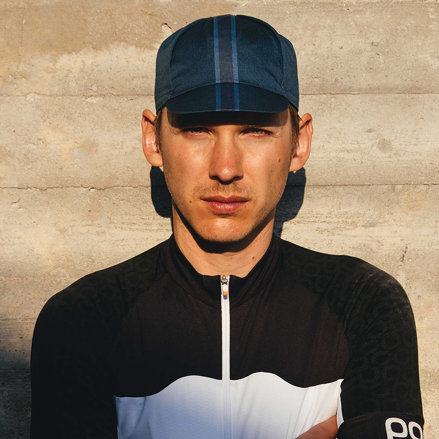 poc essential road cap