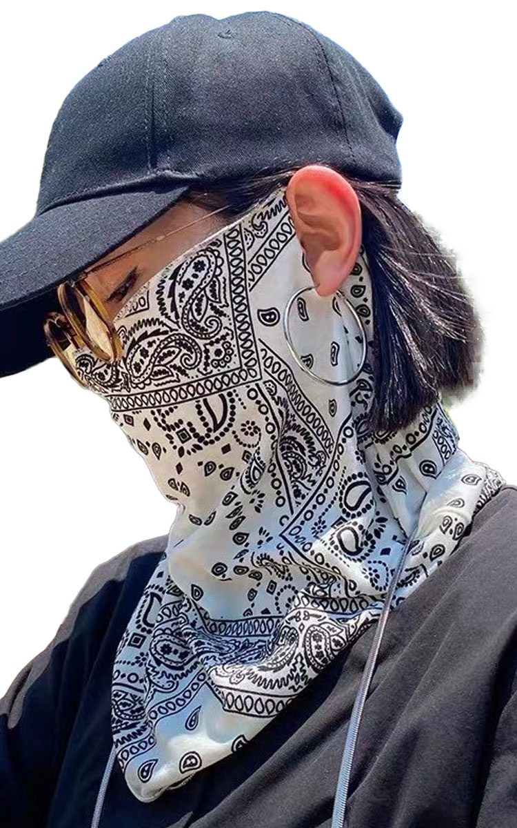 春の新作続々 スカーフ マスク ペイズリー 柄 黒 ネックカバー フェイスマスク バンダナ