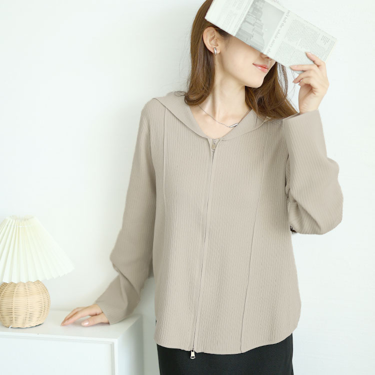 ✨フォクシーニューヨーク パーカー ベージュ 40.ジップアップ