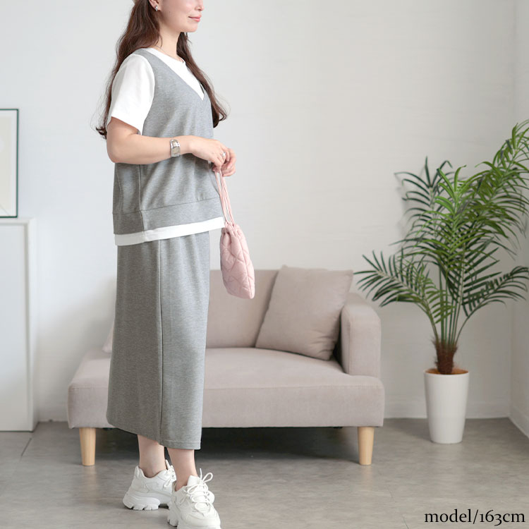 フェイクレイヤードTシャツ＆スウェットスカートセット