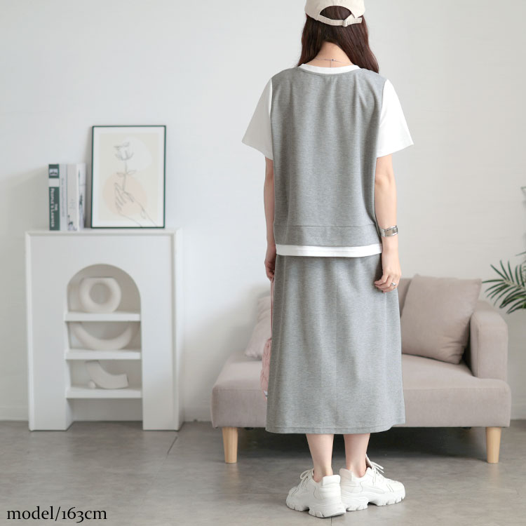 フェイクレイヤードTシャツ＆スウェットスカートセット